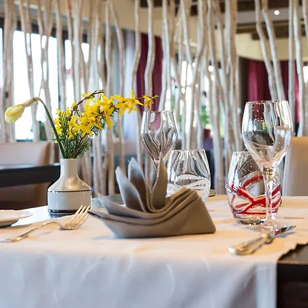 Saint Fiacre בורשייד