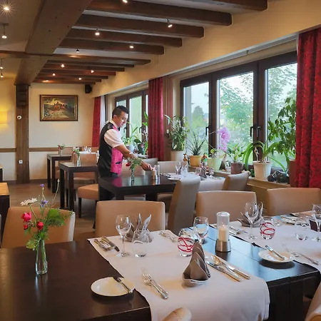 Saint Fiacre מלון