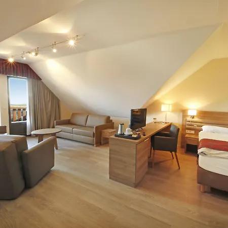 Otel Saint Fiacre 3*