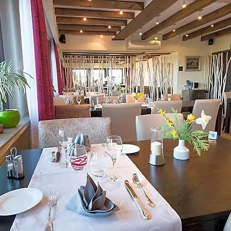 Saint Fiacre Hotel Bourscheid