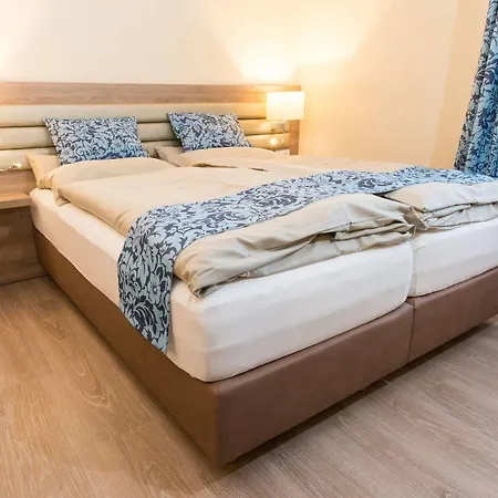 Saint Fiacre Hotel