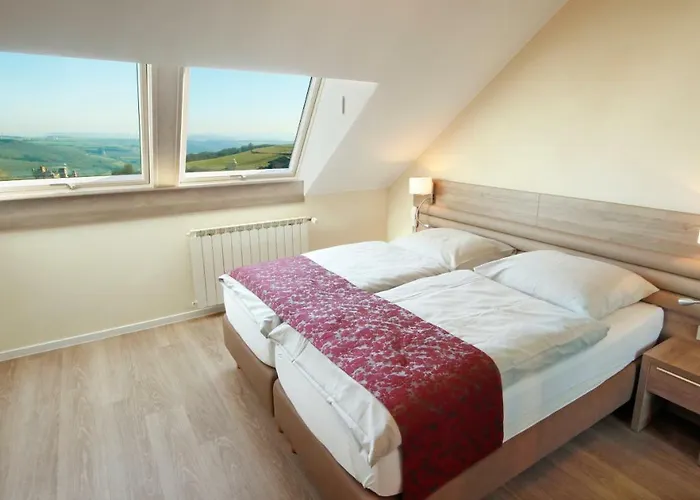 Saint Fiacre Hotel Bourscheid