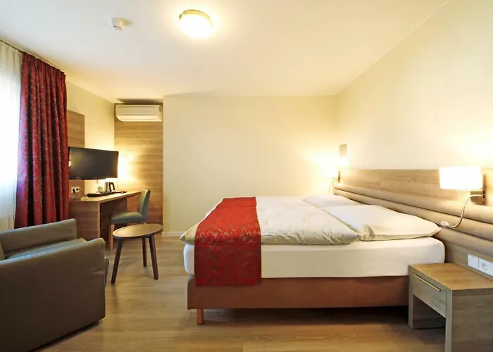 Hotel Saint Fiacre 3*